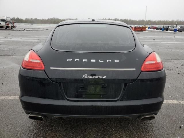 2013 Porsche Panamera 2