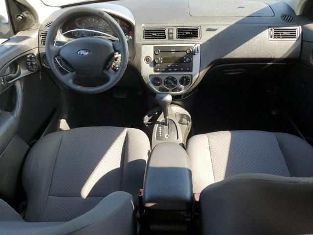 2005 Ford Focus ZX5