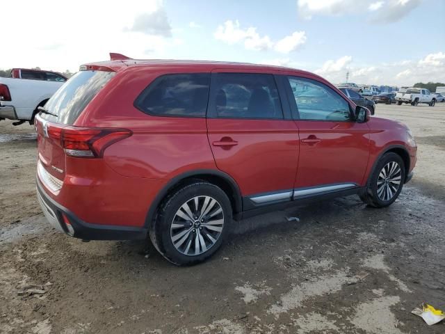 2019 Mitsubishi Outlander SE