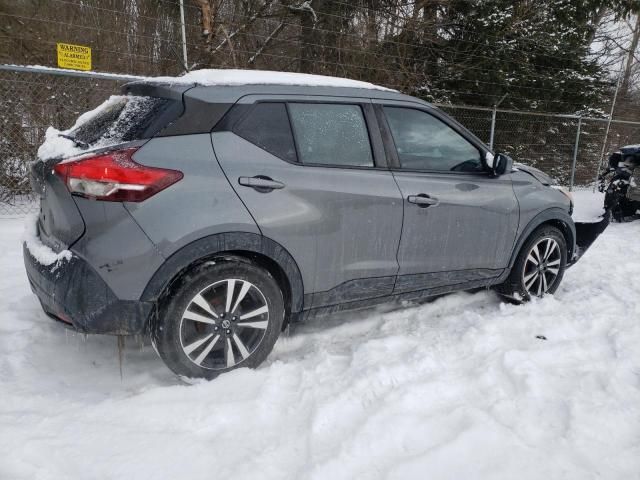 2019 Nissan Kicks S