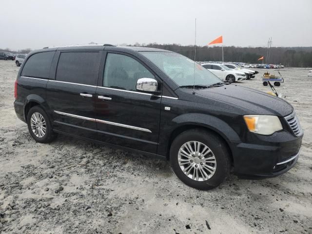 2014 Chrysler Town & Country Touring L