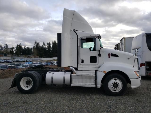 2012 Kenworth Construction T660