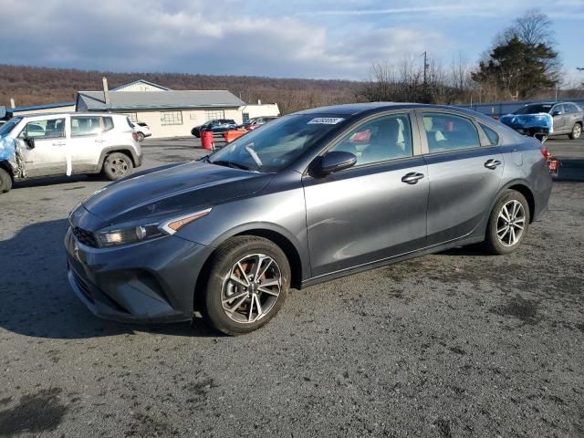 2022 KIA Forte FE