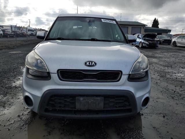 2013 KIA Soul +