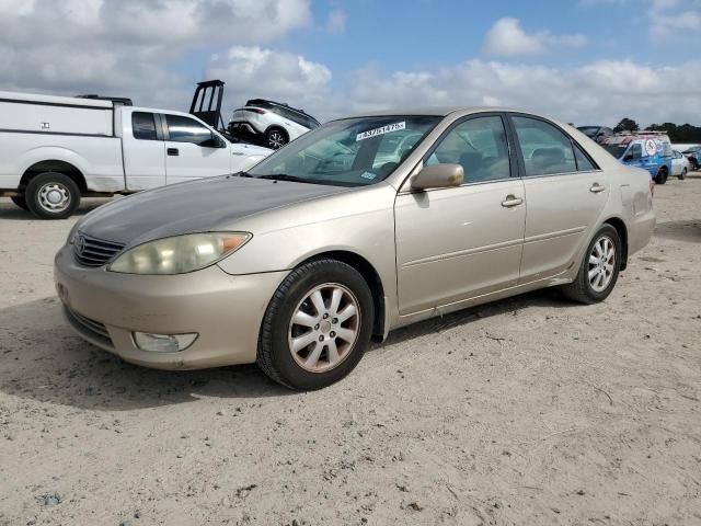 2005 Toyota Camry LE