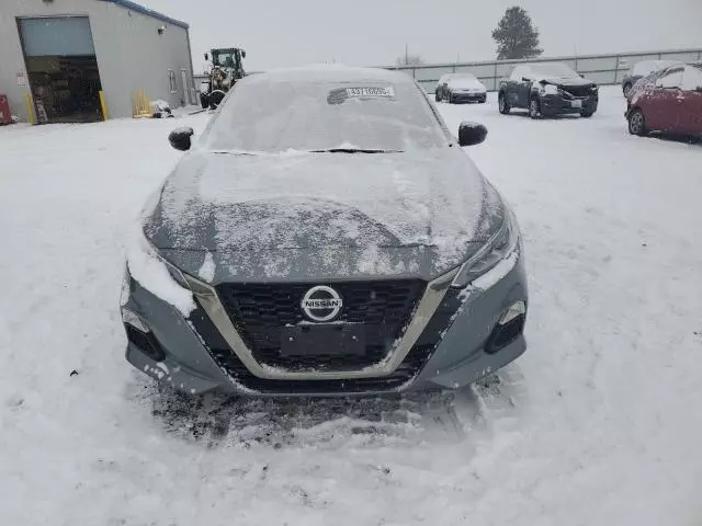 2019 Nissan Altima SR