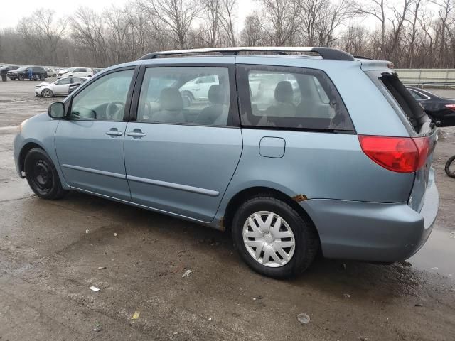 2009 Toyota Sienna CE