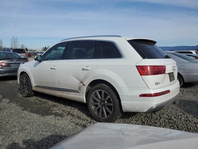 2017 Audi Q7 Premium