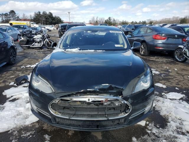 2014 Tesla Model S