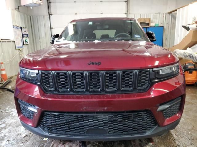 2023 Jeep Grand Cherokee Laredo