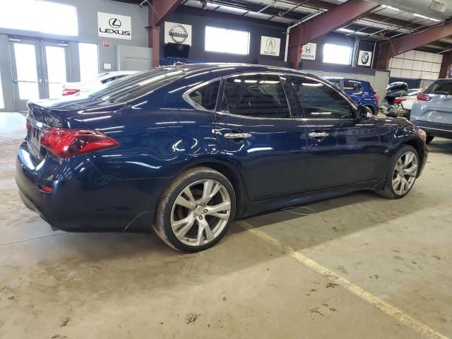 2016 Infiniti Q70 3.7