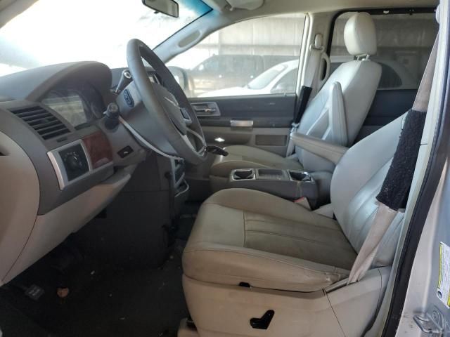 2008 Chrysler Town & Country Touring