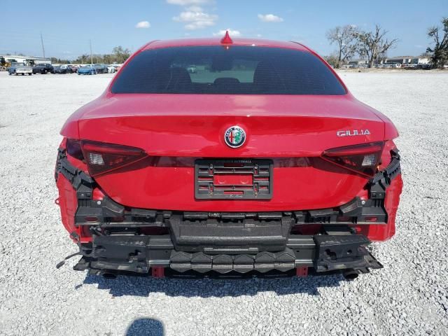 2017 Alfa Romeo Giulia TI