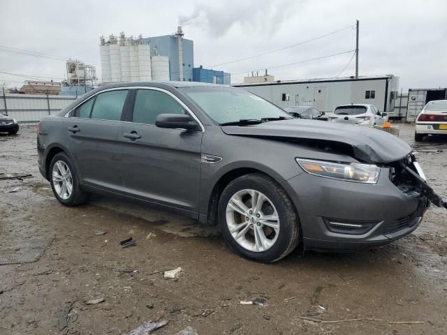 2015 Ford Taurus SEL