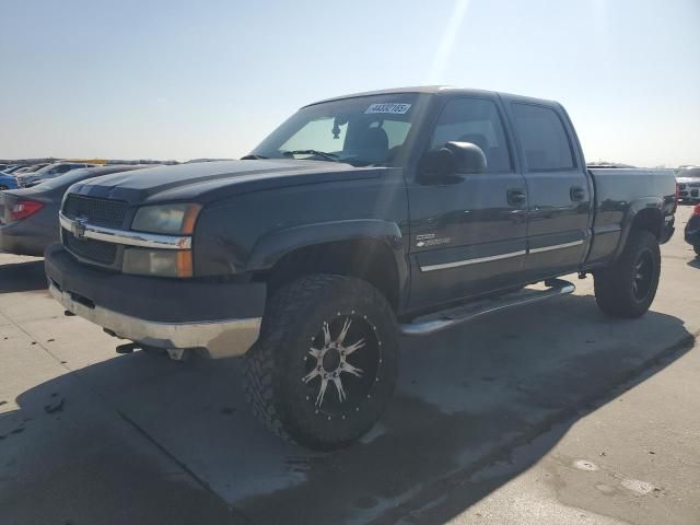 2004 Chevrolet Silverado C2500 Heavy Duty