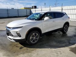 Carros salvage sin ofertas aún a la venta en subasta: 2025 Chevrolet Blazer 2LT