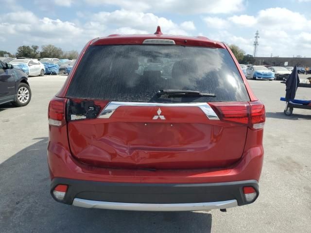 2017 Mitsubishi Outlander SE