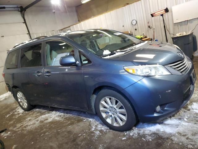 2016 Toyota Sienna XLE