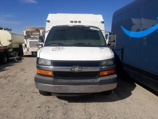 2004 Chevrolet Express G3500