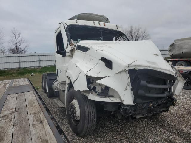 2024 Freightliner Cascadia 126