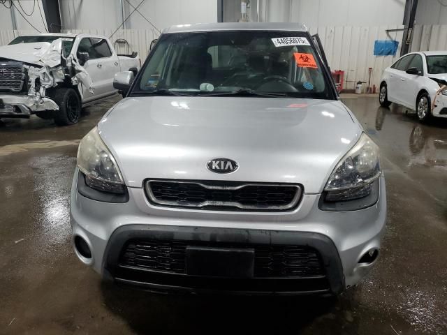 2013 KIA Soul +