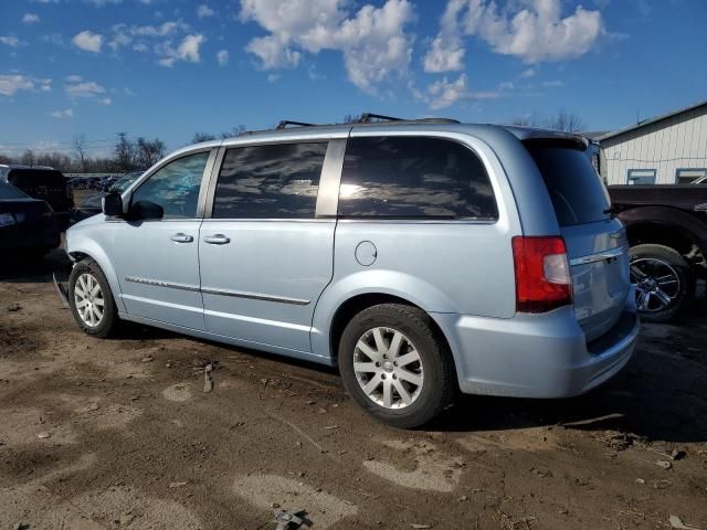 2016 Chrysler Town & Country Touring