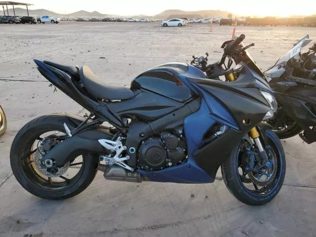 2016 Suzuki GSX-S1000F