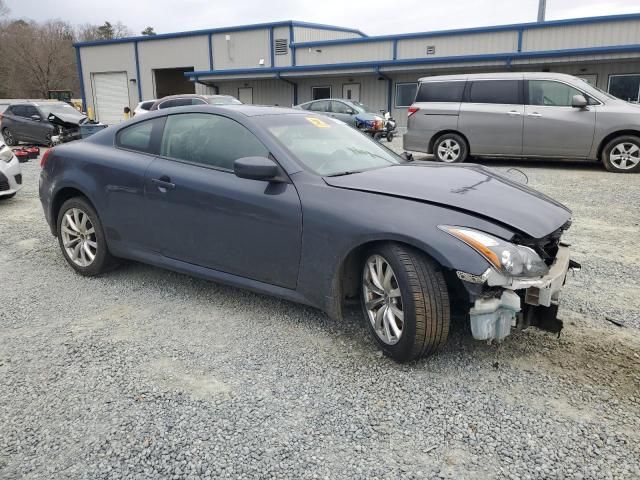 2011 Infiniti G37