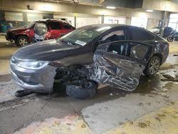 Carros salvage sin ofertas aún a la venta en subasta: 2015 Chrysler 200 Limited