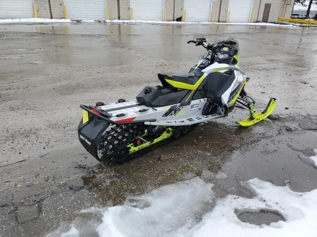 2018 Skidoo 2018 Skidoo Renegade