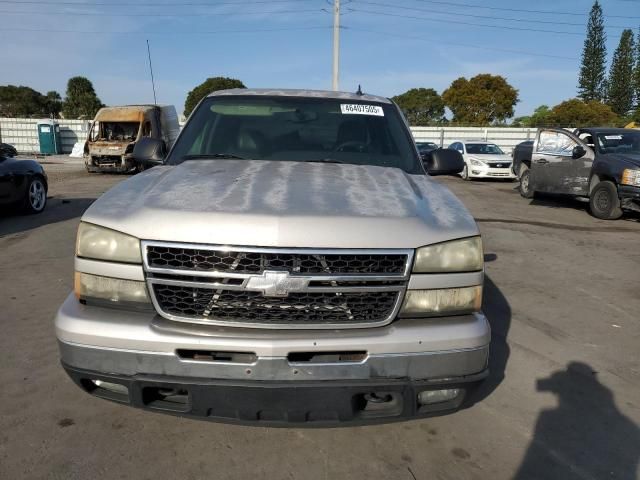 2007 Chevrolet Silverado C1500 Classic Crew Cab