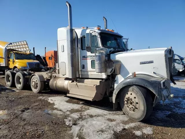 2012 Kenworth W900 Semi Truck