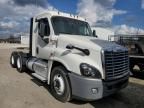 2020 Freightliner Cascadia 125