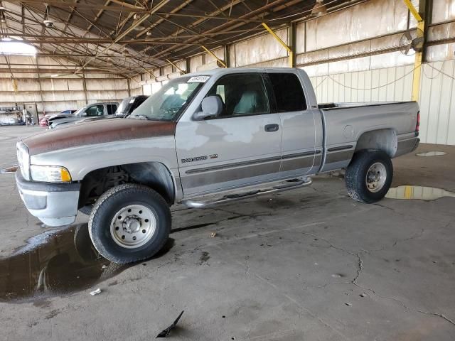 1999 Dodge RAM 2500