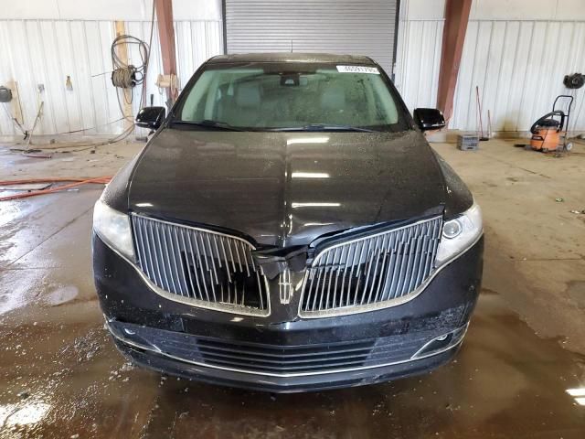 2013 Lincoln MKT