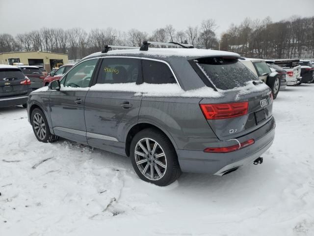 2019 Audi Q7 Premium Plus