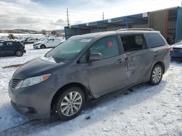 2017 Toyota Sienna LE