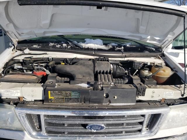 2006 Ford Econoline E450 Super Duty Cutaway Van