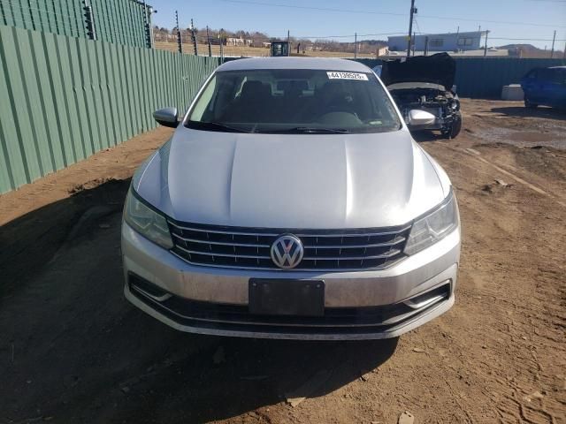 2016 Volkswagen Passat S