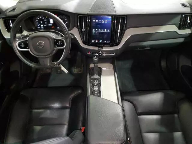 2020 Volvo XC60 T5 Inscription