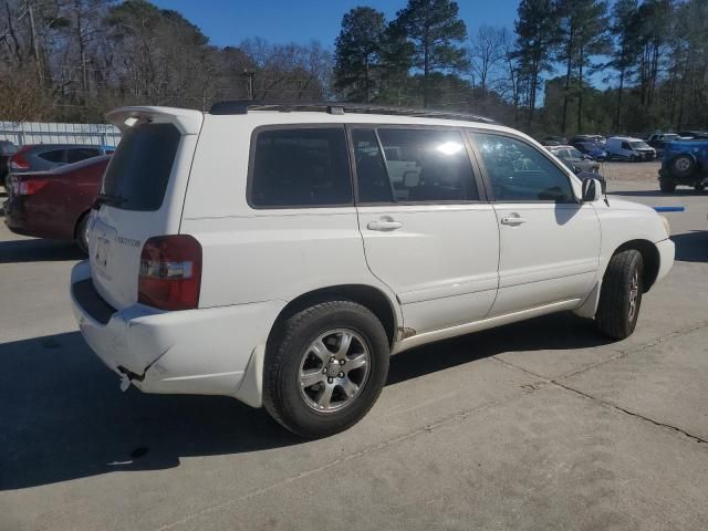 2004 Toyota Highlander Base