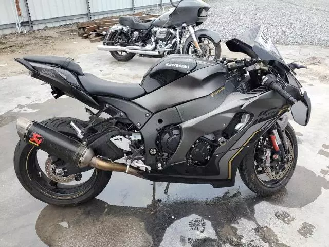 2023 Kawasaki ZX1002 M