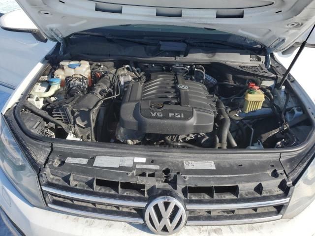 2013 Volkswagen Touareg V6