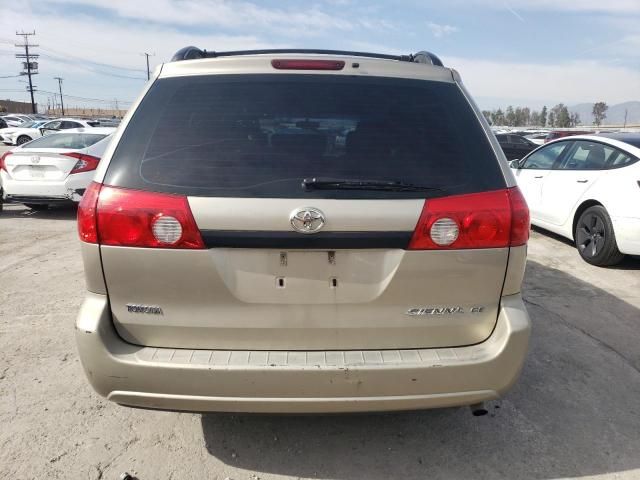 2006 Toyota Sienna CE