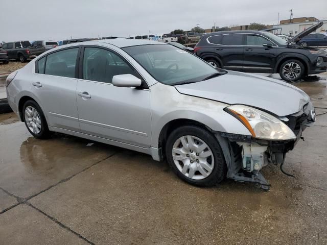 2010 Nissan Altima Base