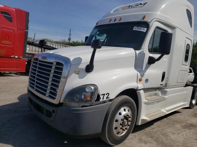 2016 Freightliner Cascadia 125