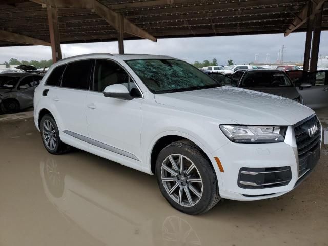 2019 Audi Q7 Premium Plus