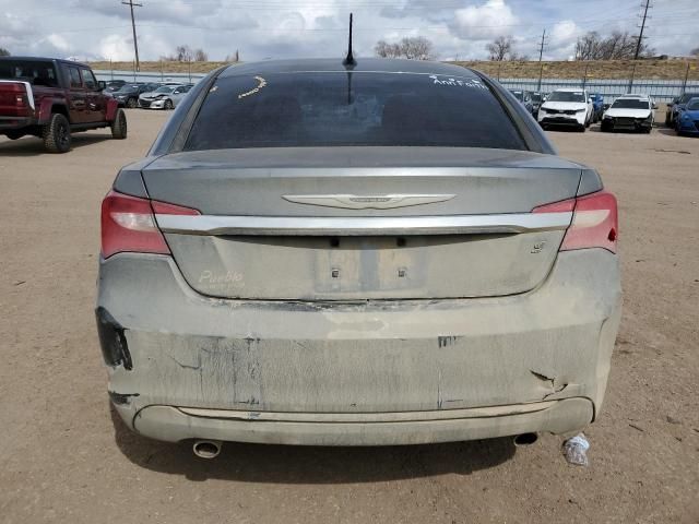 2013 Chrysler 200 Limited