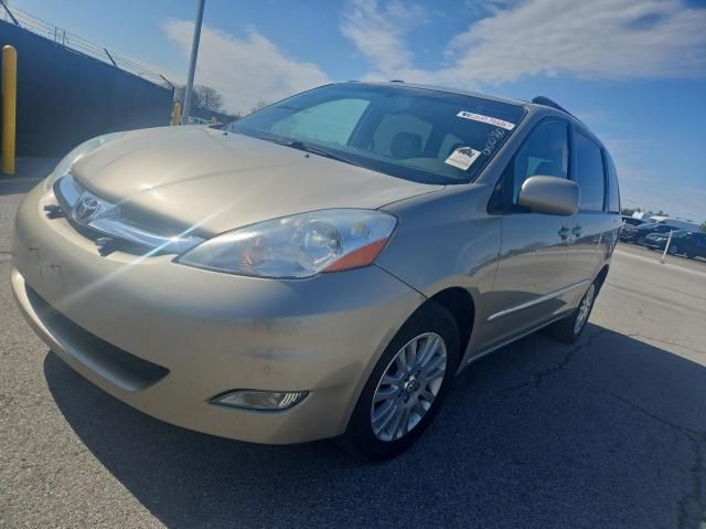 2008 Toyota Sienna XLE