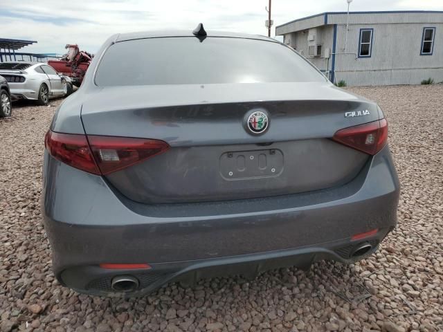 2017 Alfa Romeo Giulia